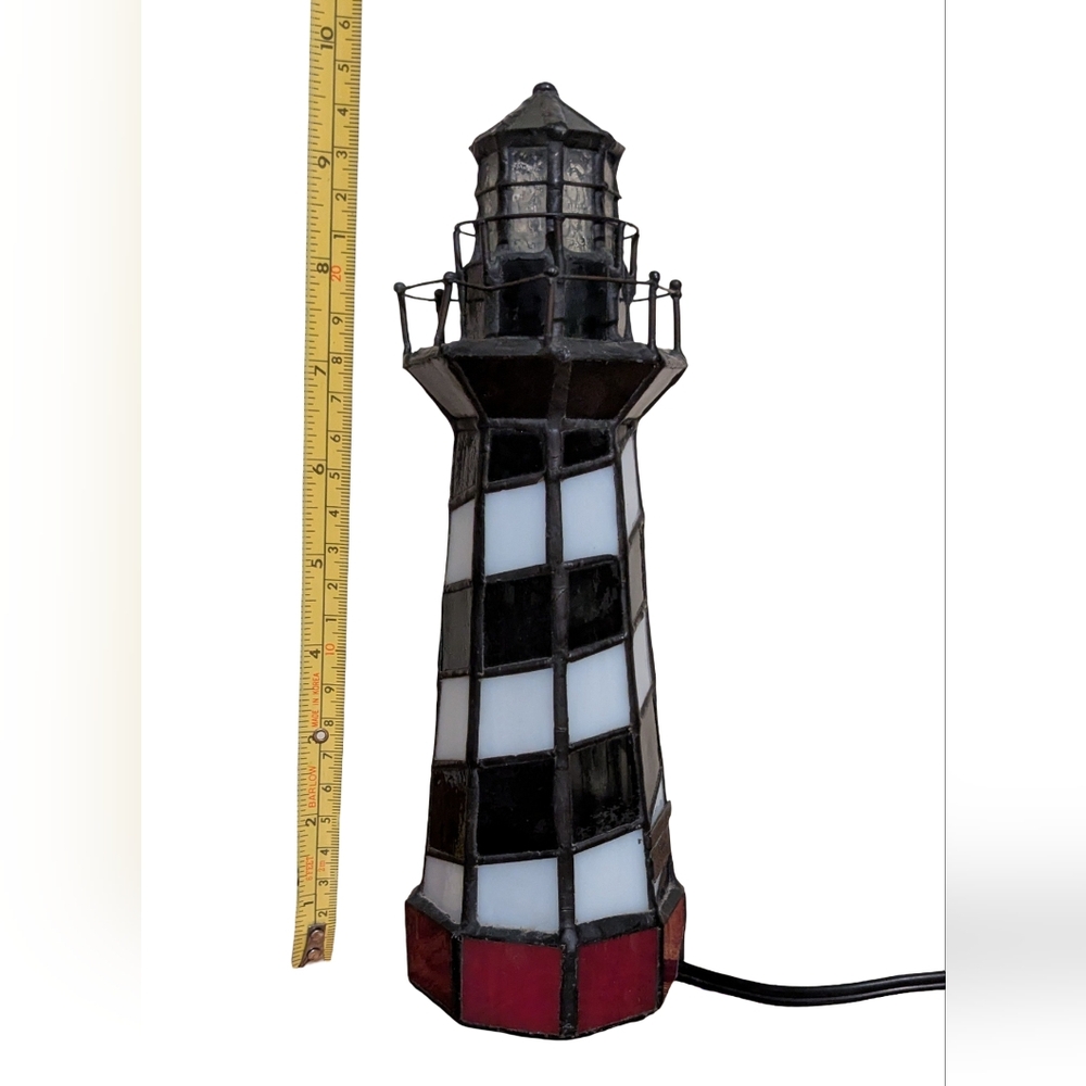 Meyea Tiffany Lighthouse Accent Lamp Stained Glass Cape Hatteras Numbered